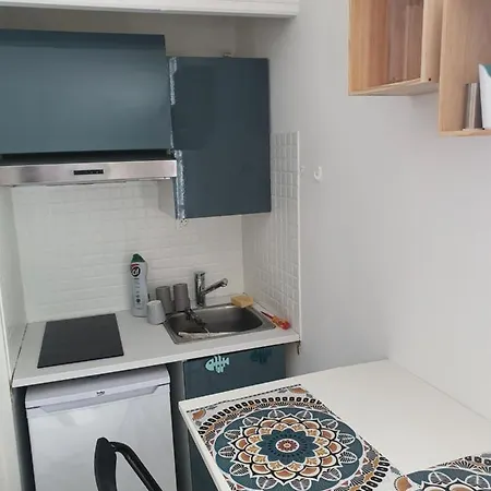 Cote Re Apartment